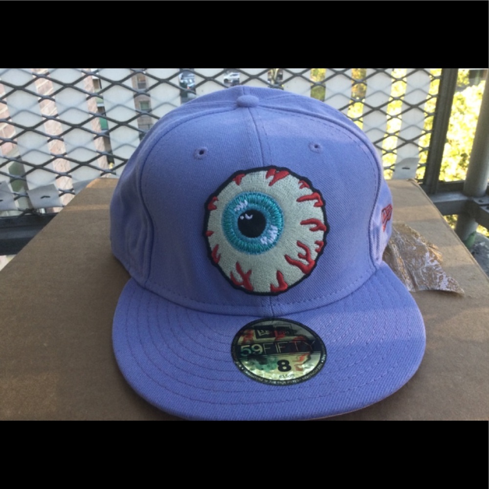 New Era Mishka NYC Keep Watch Eyeball OG Glow-in-the-Dark Purple Fitted Cap sz 8